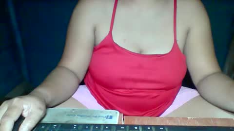 sunshine_789 online show from May 18, 4:13 pm