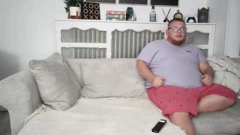 Ava online show from March 8, 9:29 pm