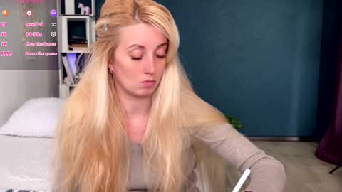 ANNApvt open full info in bio online show from October 5, 12:46 pm