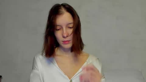 Una online show from January 17, 8:06 pm