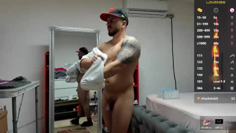 supermanboyxxl online show from March 6, 6:41 am