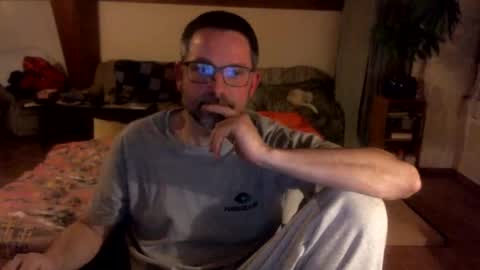 supersquirrel81 online show from February 25, 6:44 pm