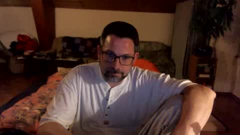 supersquirrel81 online show from March 3, 8:49 pm