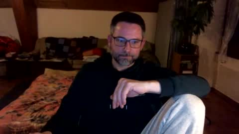 supersquirrel81 online show from February 19, 7:57 pm