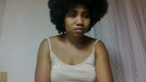 surbelle online show from May 31, 5:55 pm