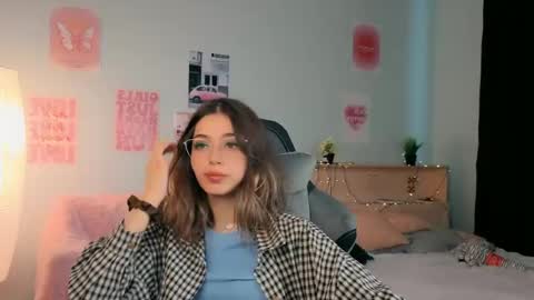 Sara online show from May 8, 1:17 pm