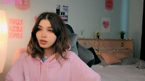 Sara online show from May 9, 1:28 pm