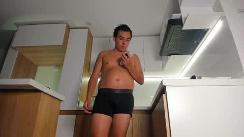 susanclarck online show from September 21, 6:06 am