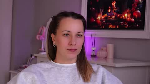 SusanJewel online show from November 25, 7:51 am