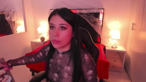 Snapshot of susanvilla chatting on October 23, 7:37 pm susanvilla online show from October 23, 7:37 pm