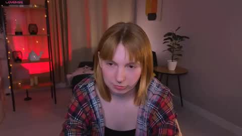 SUSIE 3 online show from April 22, 9:55 pm