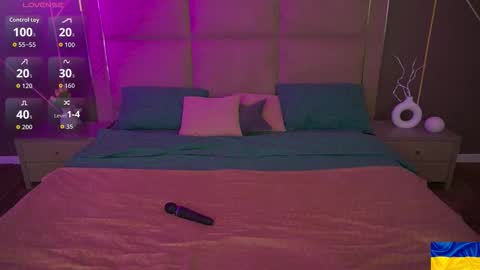 Susie online show from November 8, 9:07 pm