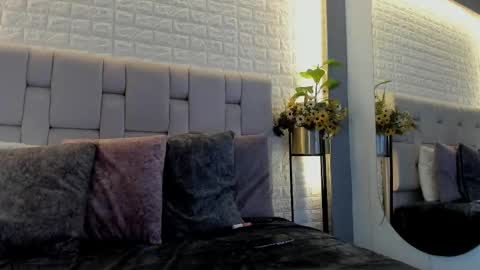 sussan online show from June 5, 8:25 pm