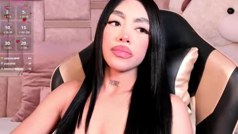 Sussie Tompsom online show from February 14, 6:10 pm