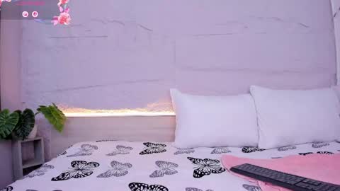 Susy online show from April 28, 4:06 am