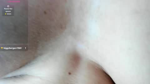 suuzykissuxoxo online show from November 17, 6:27 am