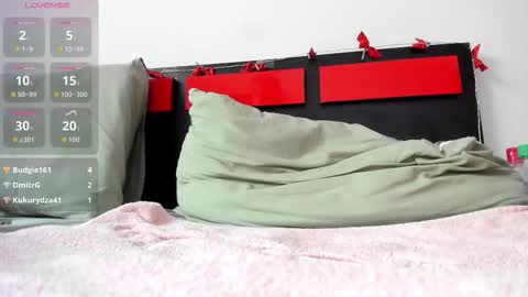 suuzykissuxoxo online show from February 5, 8:07 am