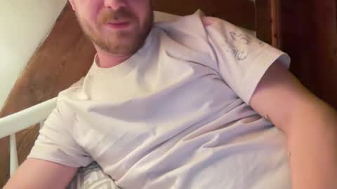 sven118189 online show from December 15, 11:34 pm