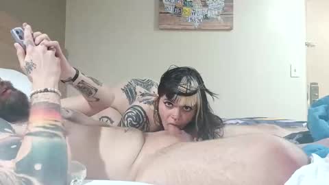 swagkitten online show from January 12, 1:01 am