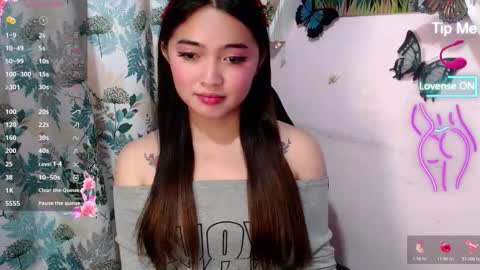 Jasmine online show from March 4, 3:53 pm