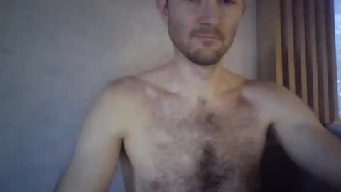 Snapshot of swarogpl chatting on January 9, 3:01 pm swarogpl online show from January 9, 3:01 pm