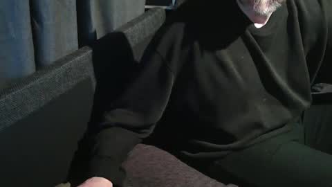 ArnSwart online show from November 2, 1:16 am