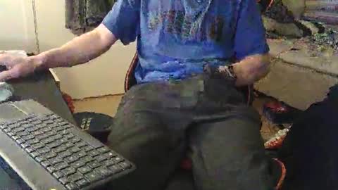 swe9090 online show from December 16, 7:04 am