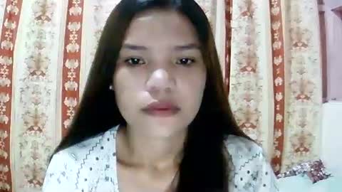 sweet01pinay online show from May 4, 12:01 pm