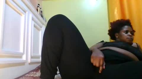 sweet52537 online show from March 11, 3:09 am