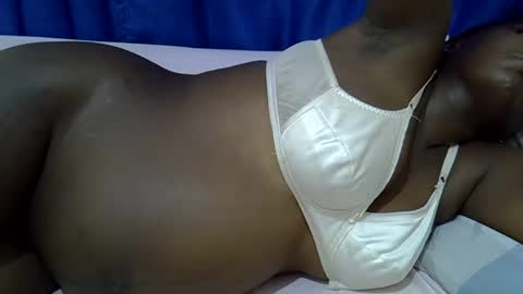 Cecee online show from March 3, 9:05 am