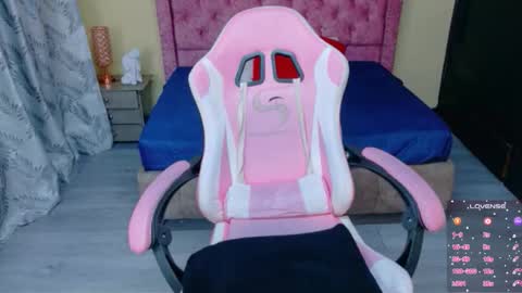 sweet__thang online show from January 11, 5:13 am