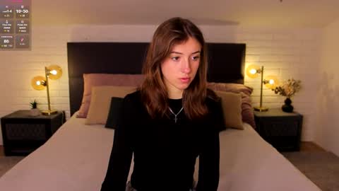 sweet__vikki online show from February 3, 10:19 am