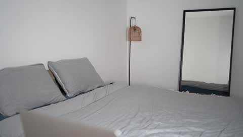 Snapshot of sweet_and_honest chatting on September 21, 8:35 pm Dorothea online show from September 21, 8:35 pm