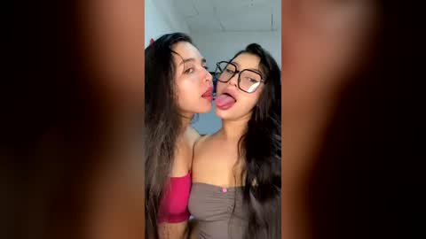 sweet_and_rous online show from July 30, 3:29 am