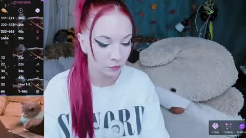 sweet_ass_nuka online show from May 25, 8:48 pm