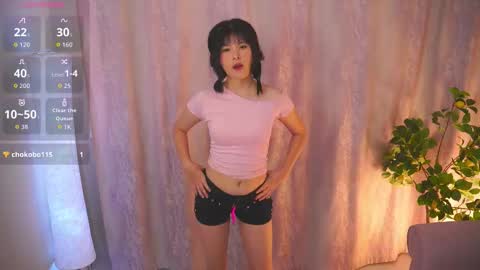 My name is Margo Please Thumbs up me   online show from January 12, 4:52 am