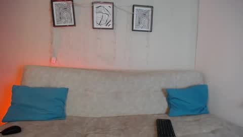 Bella Valery online show from April 12, 8:57 pm