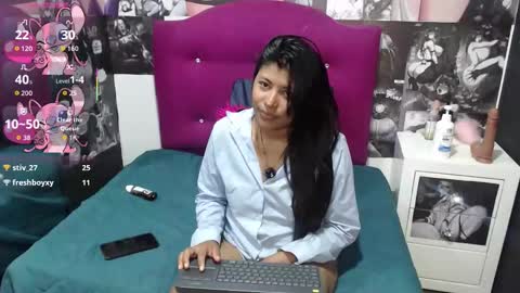 canelaa online show from November 19, 5:34 pm