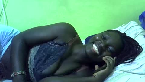 sweet_cherie1 online show from January 18, 7:39 am