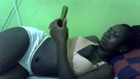 sweet_cherie1 online show from February 12, 8:51 am