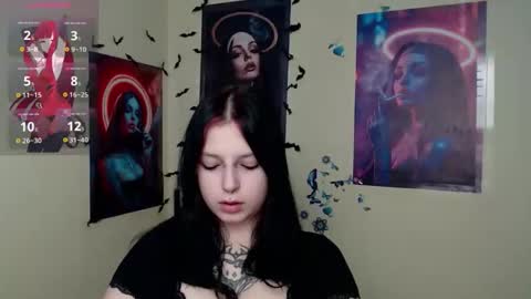 Ivy online show from January 6, 1:26 pm