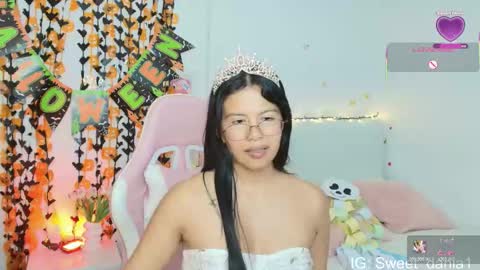 Snapshot of sweet_dania_ chatting on October 24, 8:59 am sweet_dania_ online show from October 24, 8:59 am