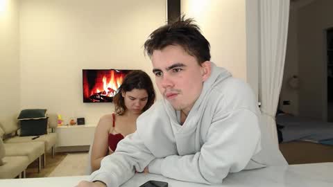 SweetAlina online show from December 2, 5:48 am