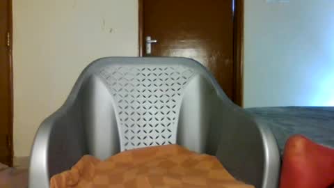 sweet_ebony001 online show from August 4, 1:45 am