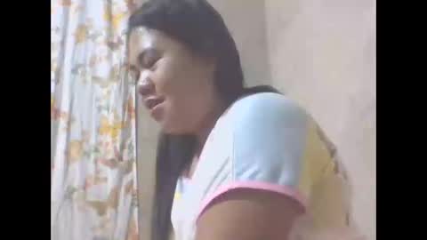 Snapshot of sweet_eddine chatting on October 26, 6:07 pm sweet_eddine online show from October 26, 6:07 pm