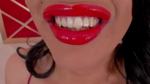 sweet_eliizabeth online show from May 30, 1:53 pm