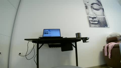           online show from March 8, 9:06 am