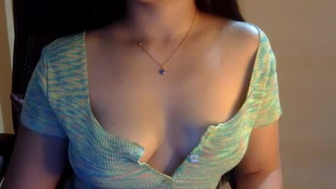 sweet_kanchi online show from May 17, 6:06 pm