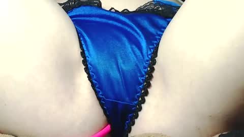 Kitten online show from May 31, 11:31 am