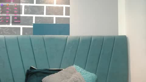 sweet_kitty_05 online show from May 13, 11:36 pm